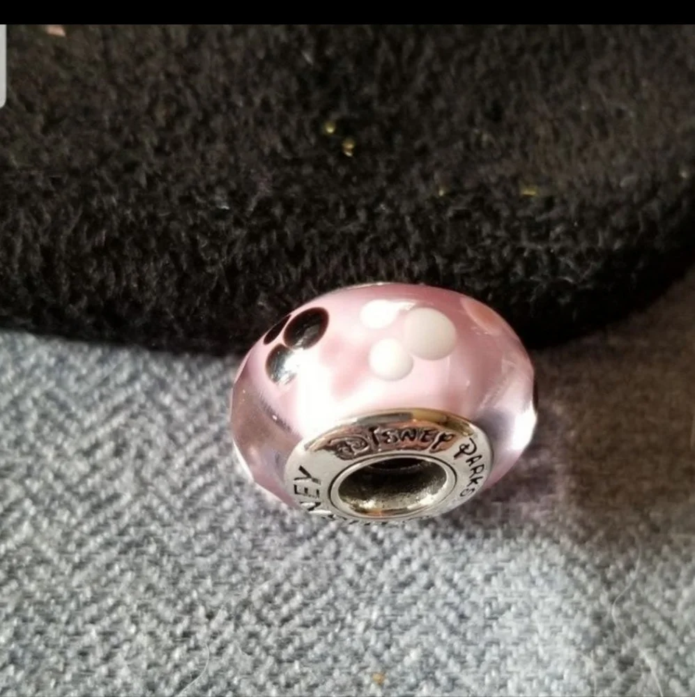 Retired Pandora Disney, Mickey Mouse Icon Pink Murano Glass Parks Last One